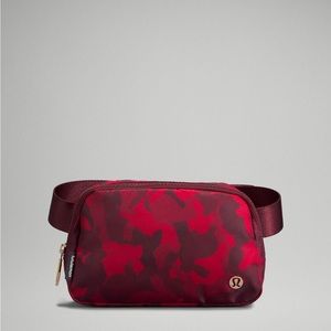 New years everywhere belt bag